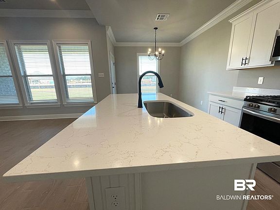 3rd image of 1579 Fenton Cir