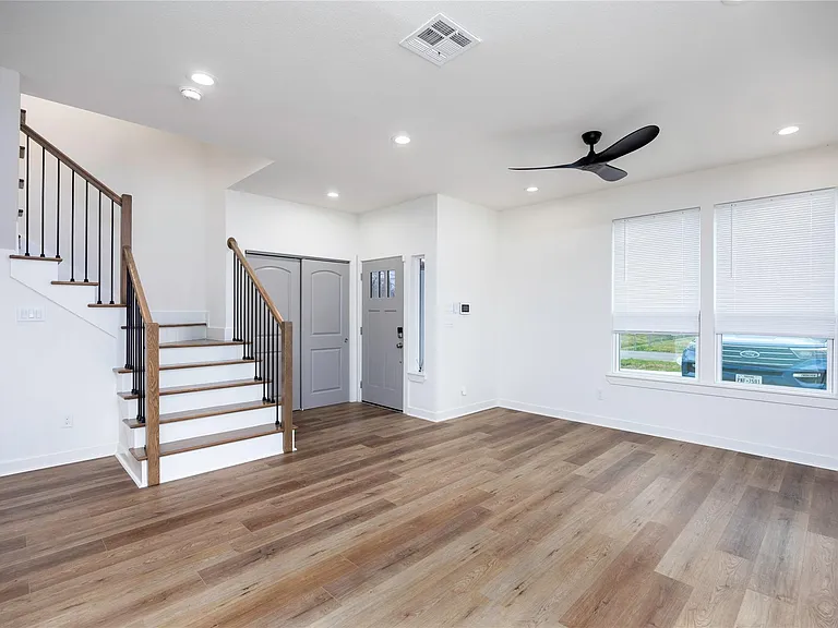 2753 Redrock St #B — Photo 7