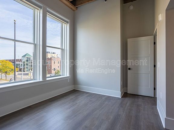2nd image of 231 N Rose St #203