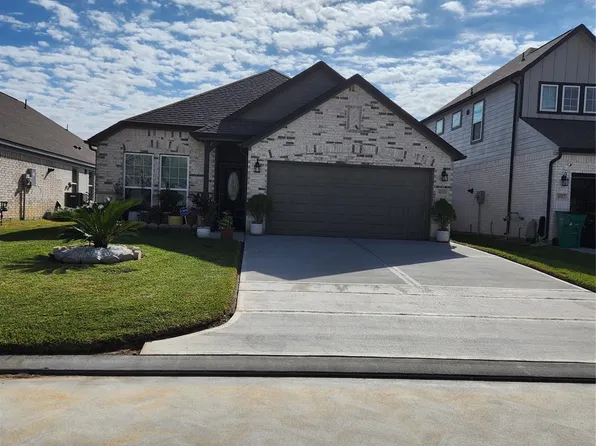 4326 Wyanngate Dr, Spring, TX 77373