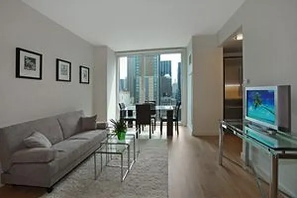 Rented by Douglas Elliman | media 25
