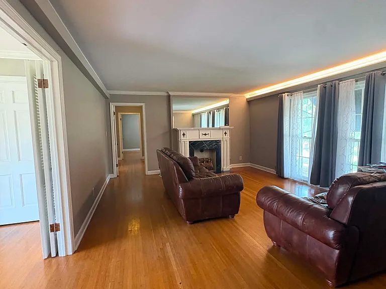 2421 S Boston Ave — Photo 1