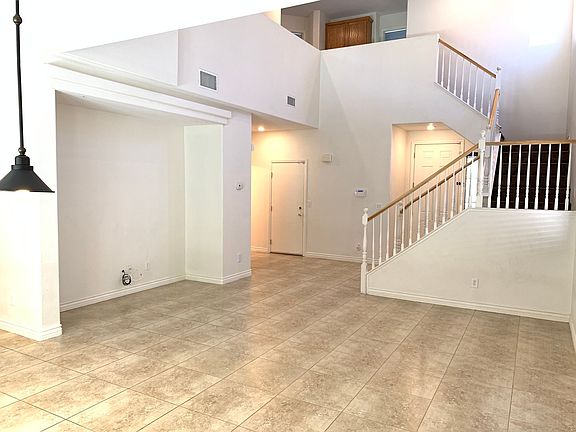 5th image of 9341 Wildcat Springs Ave