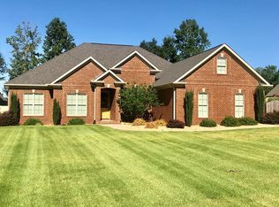 323 Deer Creek Dr, Killen, AL 35645