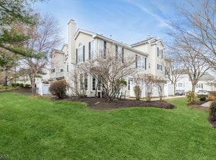 34 Witherspoon Ct, Morristown, NJ 07960