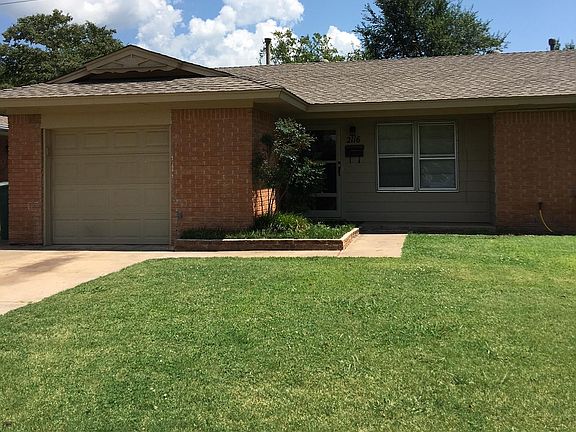 2nd image of 2116 Marshall Dr