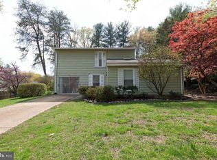 6222 Centaurus Ct, Burke, VA 22015