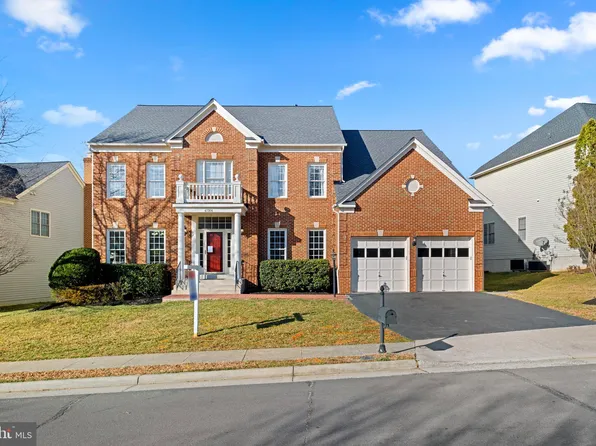 47364 Middle Bluff Pl, Sterling, VA 20165