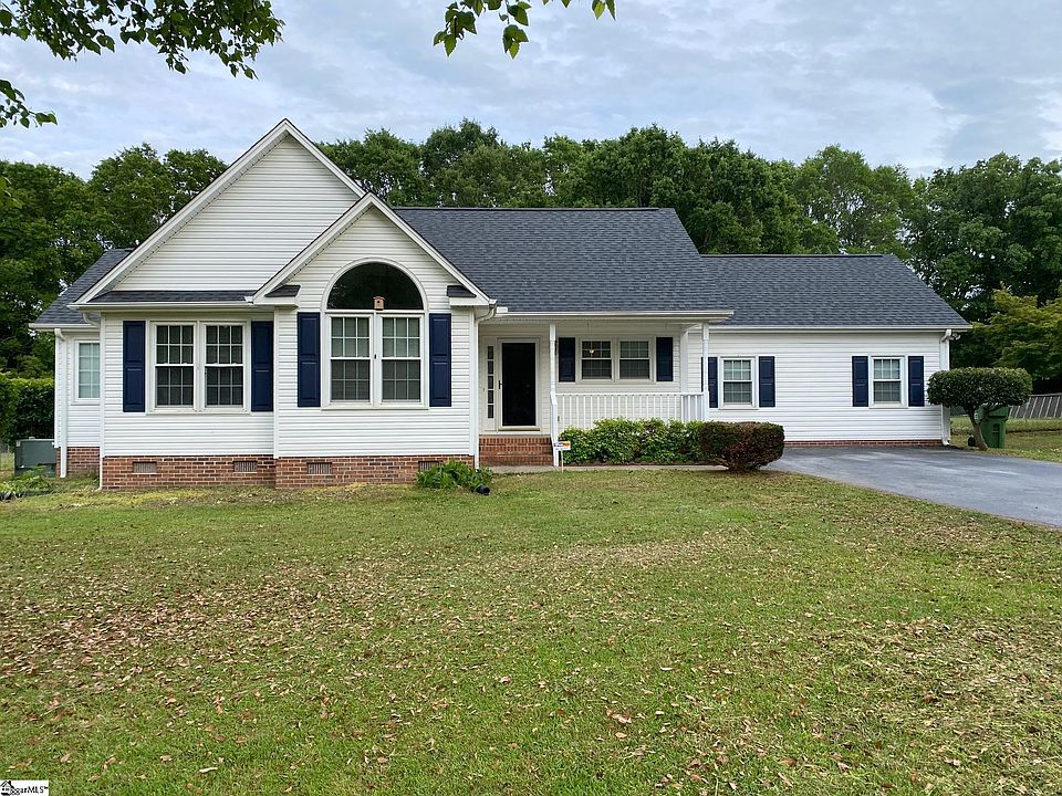 1st image of 119 Cherry Hill Rd