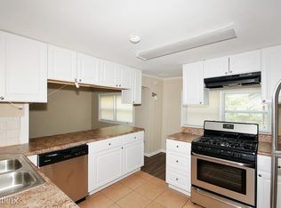 366 Lake Dr, Atlanta, GA 30354