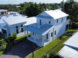 4005 Harvest Ct, Naples, FL 34112