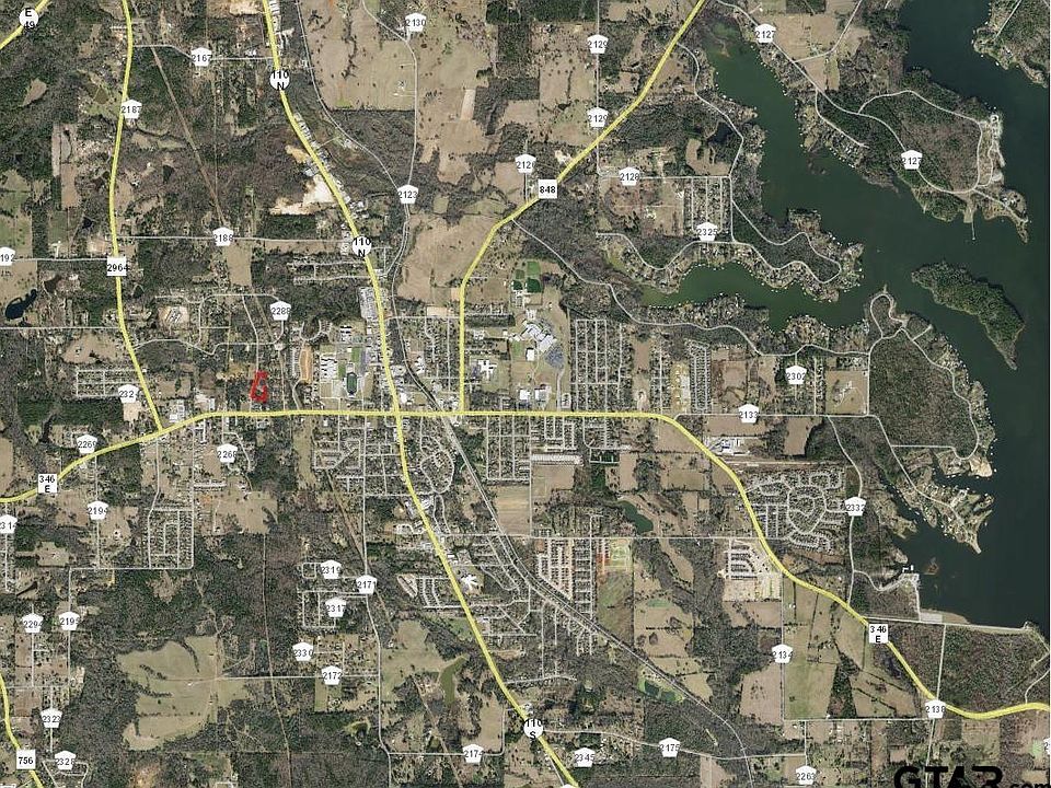 2nd image of 200 Crepe Myrtle Rd
