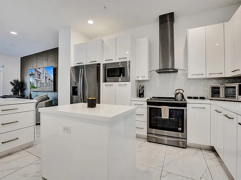 1371 N Ocean Blvd — Photo 18