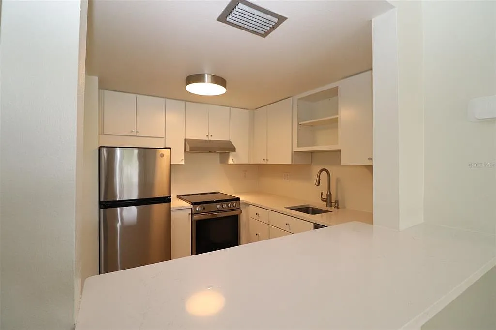 1 bed, 1.0 bath, 607 sqft, $1,350 — Photo 4