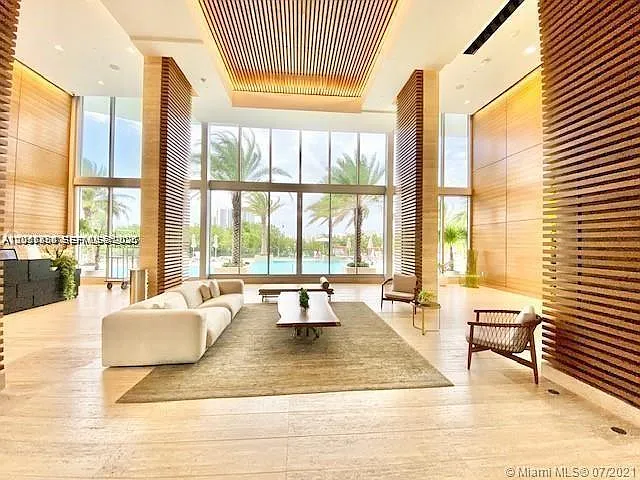 16385 Biscayne Blvd #702 — Photo 36