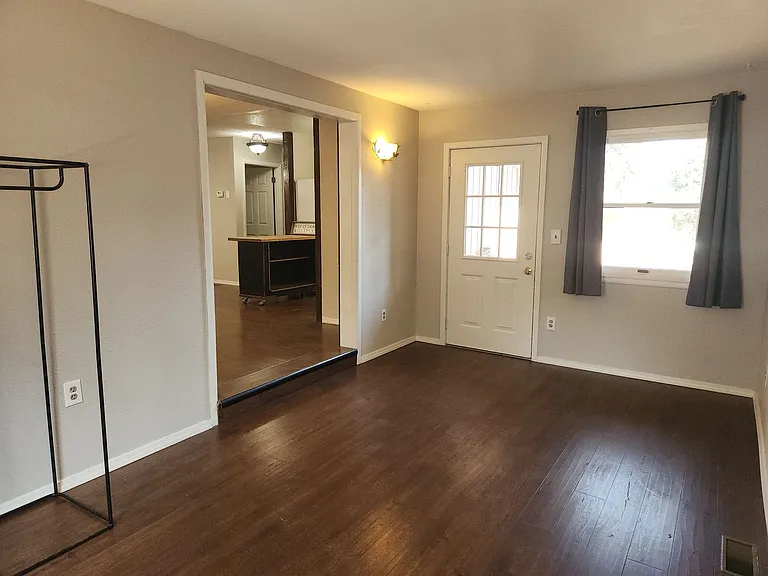 1311 N Matterhorn Rd — Photo 11
