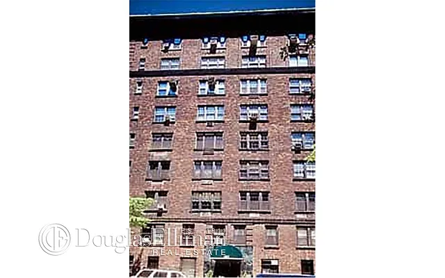 Sold by Douglas Elliman | media 18