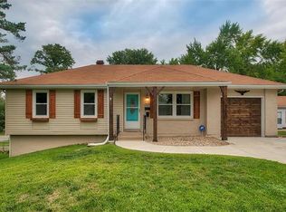 3104 NE 66th St, Kansas City, MO 64119