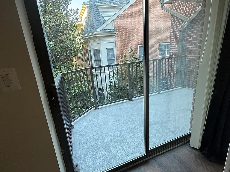 1020 N Stafford St #312 — Photo 10