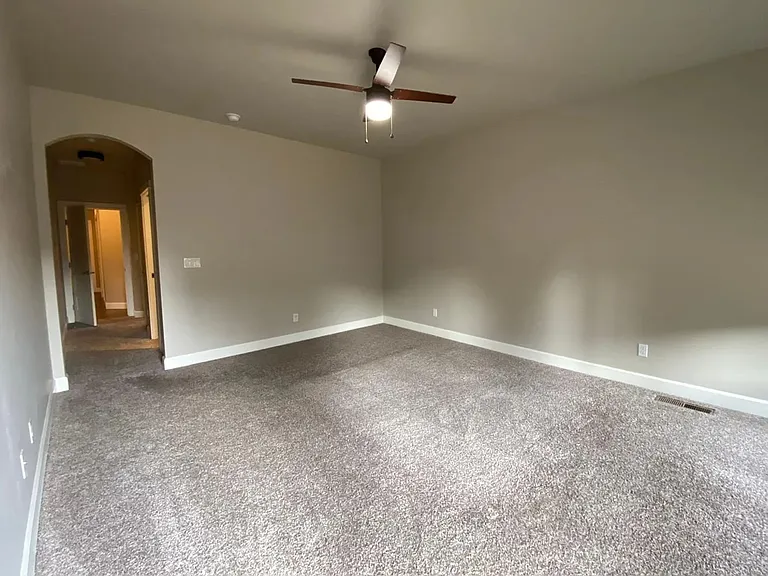 5368 N Mitchum Ave — Photo 11