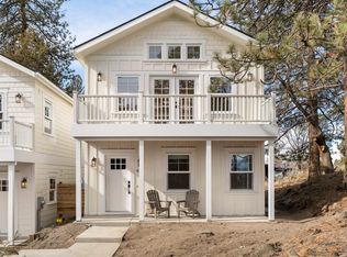 480 SE Reed Market Rd #4, Bend, OR 97702