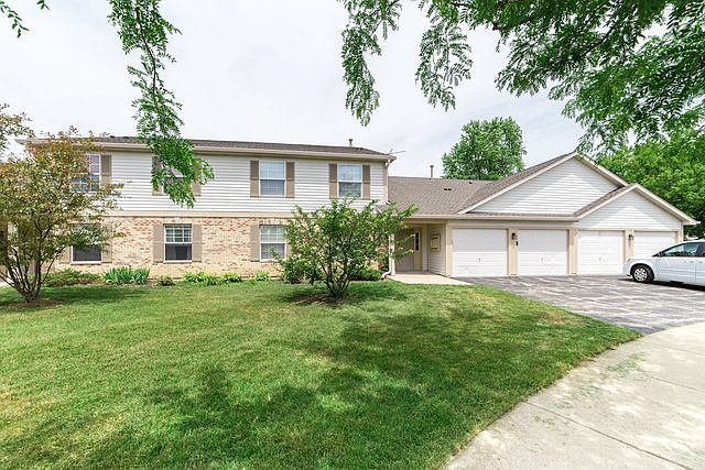 1st image of 1301 N Red Oak Cir Unit 4