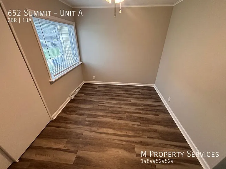 652 Summit St #A — Photo 10