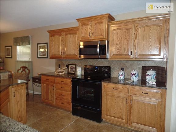 5th image of 12619 Fountain Lake Cir