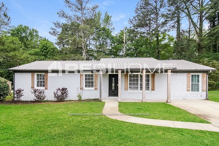 1st image of 25 Woodland Dr