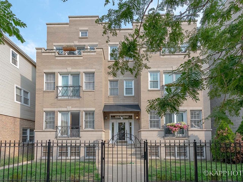 1st image of 1244 W Ohio St #2W