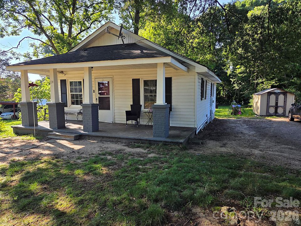 1st image of 174 Cannon Ave NW