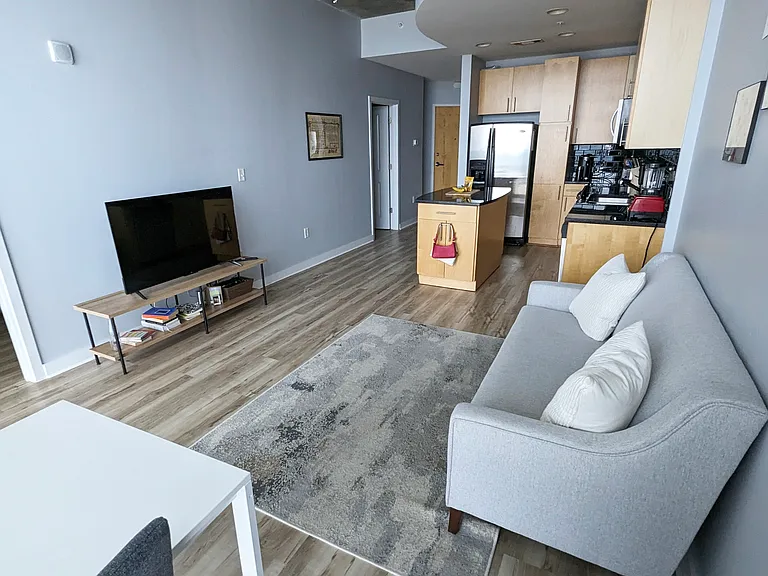 210 N Church St #1811 — Photo 10