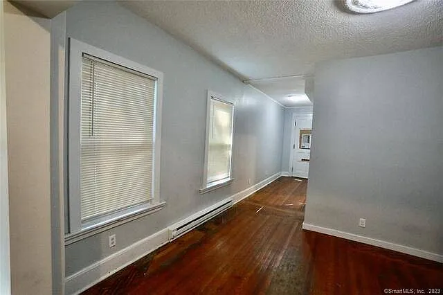 389 Orchard St — Photo 15