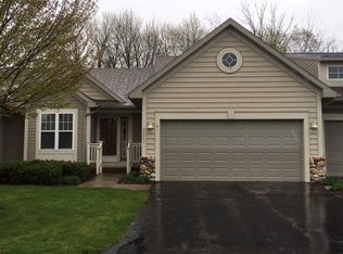 8222 Woodstone Dr SE, Byron Center, MI 49315