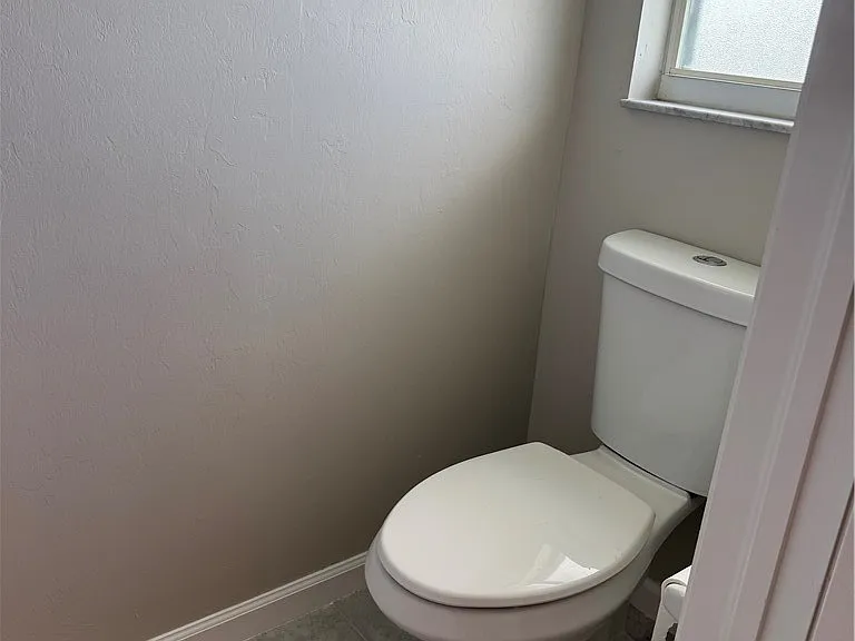 3716 SW 15th Pl — Photo 15