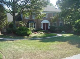 12 Gavins Pond Rd, Sharon, MA 02067