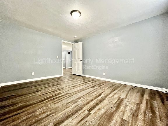 5th image of 273 E Forest Ave #7