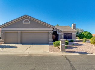 9103 E Coopers Hawk Dr, Sun Lakes, AZ 85248