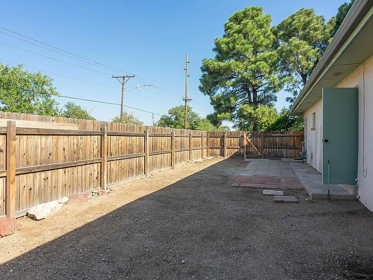 3500 Crest Ave SE — Photo 11