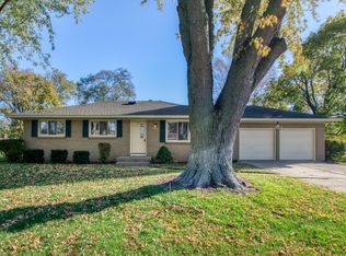 6520 Ardmore Ave, Jenison, MI 49428