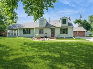 1935 1st Ave SW, Cedar Rapids, IA 52405