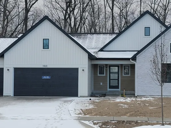 1468 Kimber Dr SE #116, Lowell, MI 49331