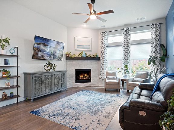 3rd image of 1500 Ranger Rd