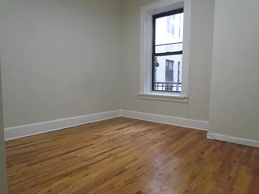 Rented by Landmark Real Estate | media 18