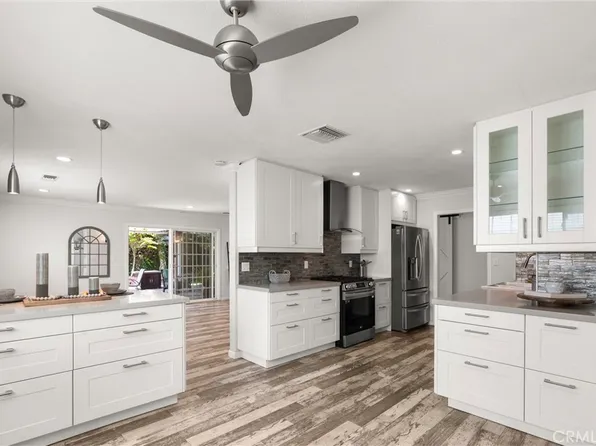 17131 Granada Ln, Huntington Beach, CA 92647