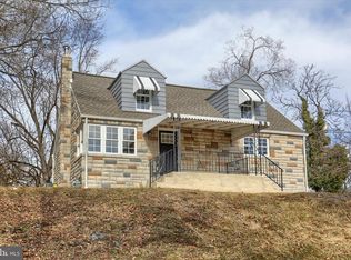 5220 Earl Dr, Harrisburg, PA 17112