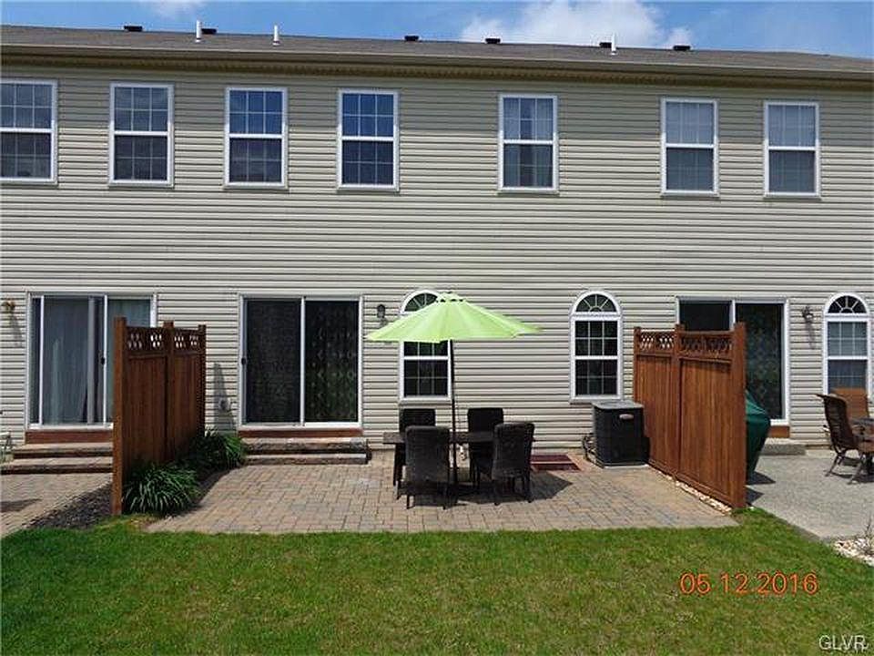 2nd image of 5532 Stonecroft Ln