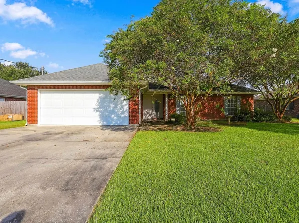 310 Aspen Dr, Raceland, LA 70394