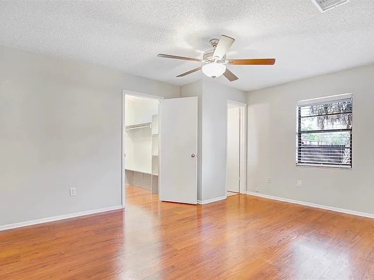6319 S Church Ave — Photo 4