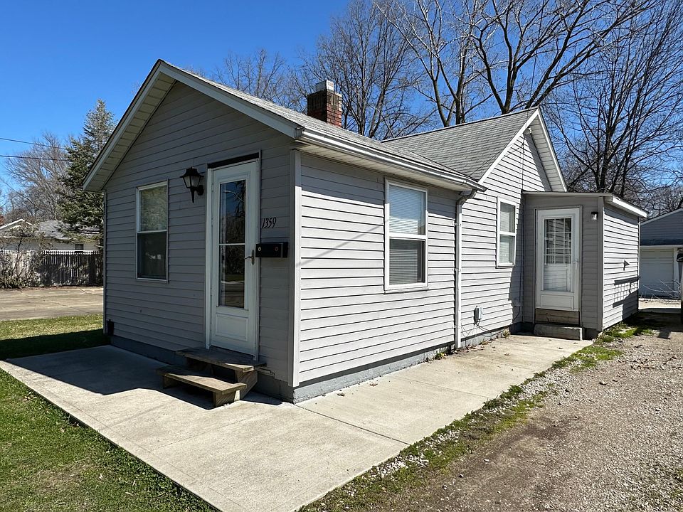 1st image of 1359 E 362nd St
